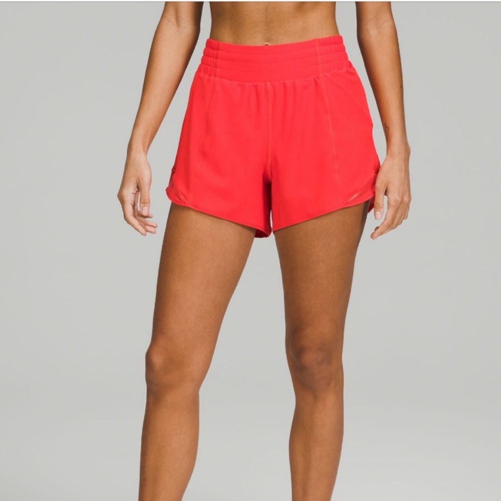 Lululemon High Rise Hotty Hot 4” Shorts